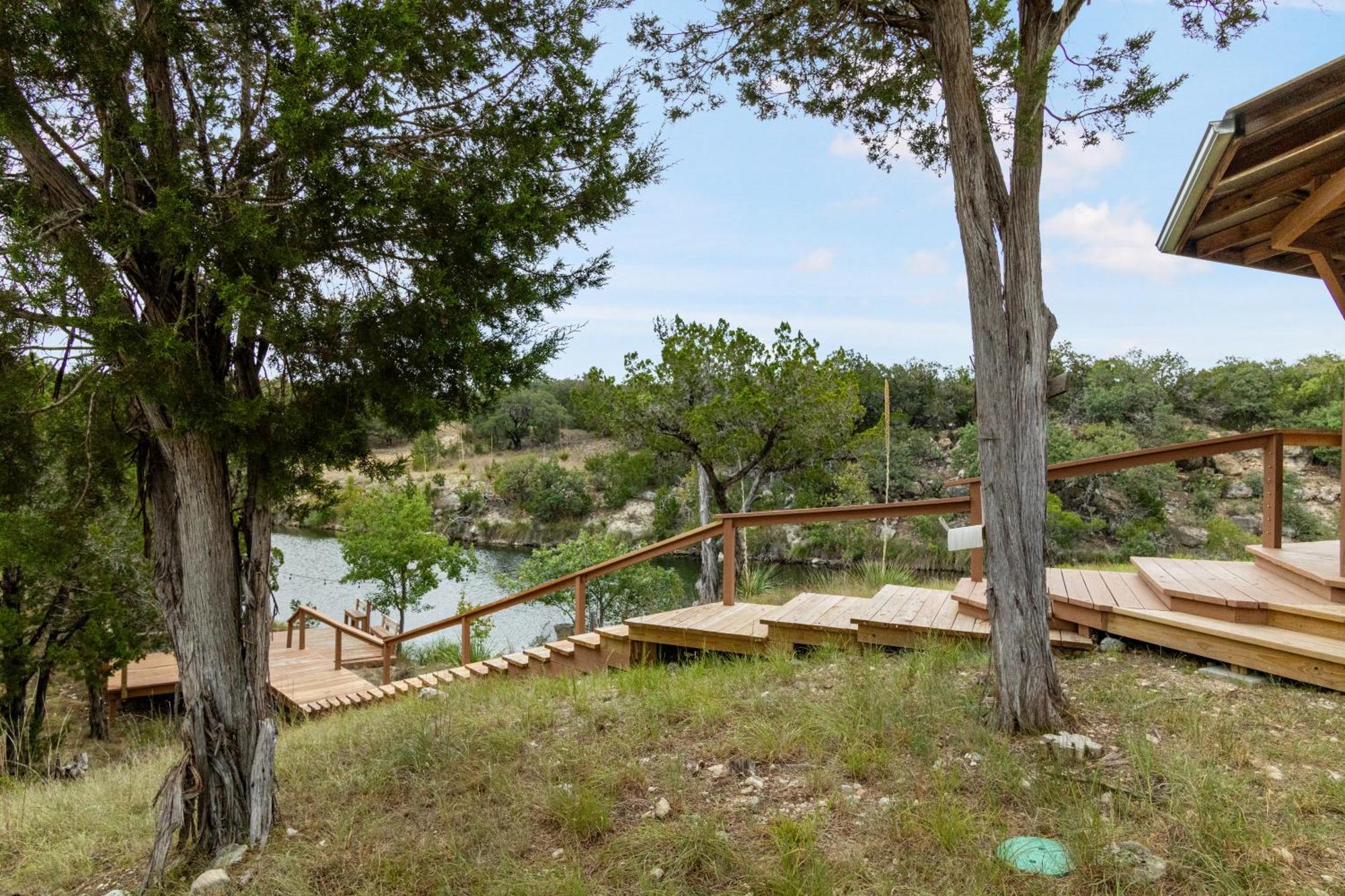 Hondo Creek Hideaway Hotel Tarpley Exterior foto